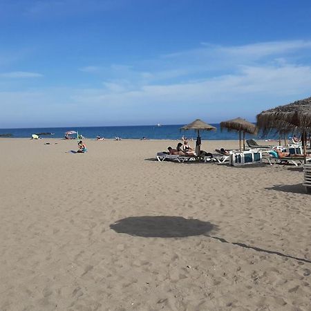 Apartamento De 2 Dormitorios, Gran Terraza, Vistas Al Mar Cerca Playa Carvajal เบนัลมาเดนา ภายนอก รูปภาพ