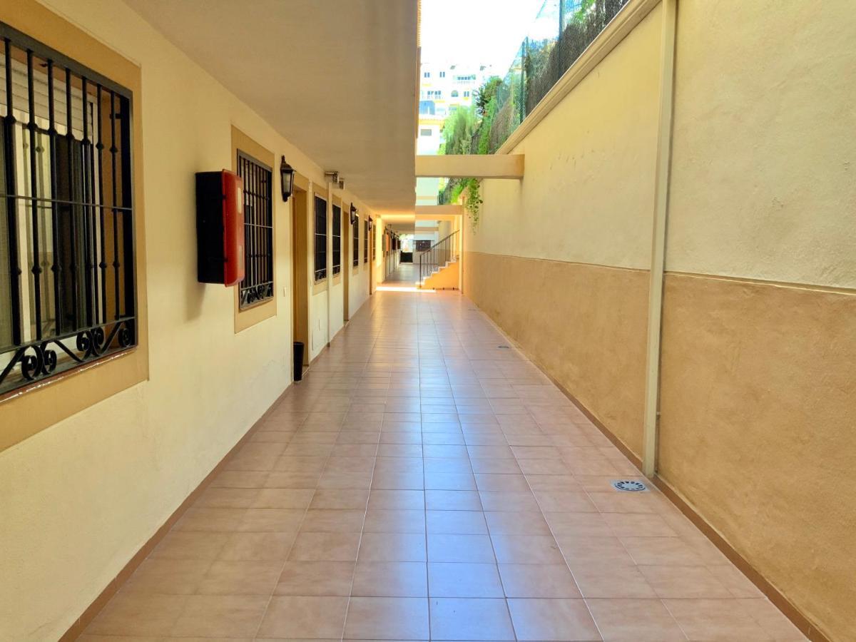 Apartamento De 2 Dormitorios, Gran Terraza, Vistas Al Mar Cerca Playa Carvajal เบนัลมาเดนา ภายนอก รูปภาพ
