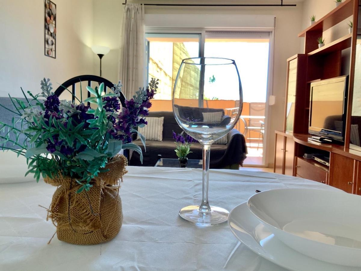 Apartamento De 2 Dormitorios, Gran Terraza, Vistas Al Mar Cerca Playa Carvajal เบนัลมาเดนา ภายนอก รูปภาพ