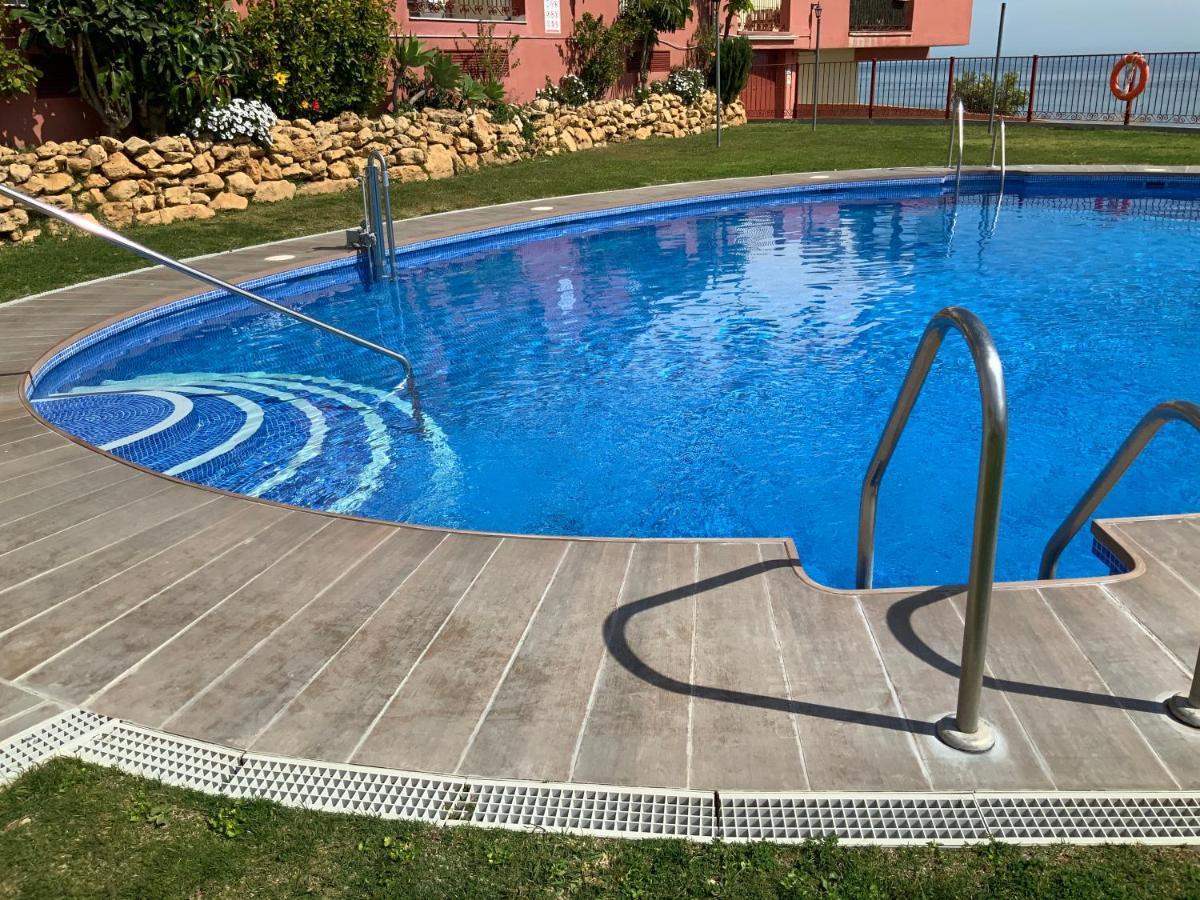 Apartamento De 2 Dormitorios, Gran Terraza, Vistas Al Mar Cerca Playa Carvajal เบนัลมาเดนา ภายนอก รูปภาพ