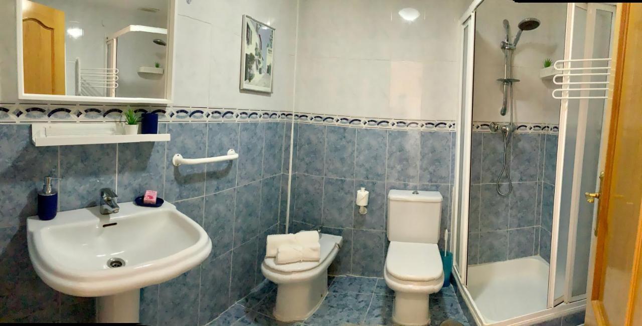 Apartamento De 2 Dormitorios, Gran Terraza, Vistas Al Mar Cerca Playa Carvajal เบนัลมาเดนา ภายนอก รูปภาพ