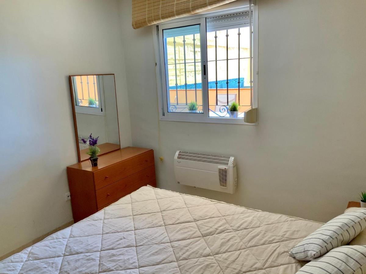 Apartamento De 2 Dormitorios, Gran Terraza, Vistas Al Mar Cerca Playa Carvajal เบนัลมาเดนา ภายนอก รูปภาพ