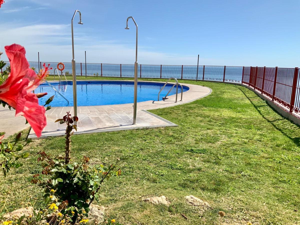 Apartamento De 2 Dormitorios, Gran Terraza, Vistas Al Mar Cerca Playa Carvajal เบนัลมาเดนา ภายนอก รูปภาพ