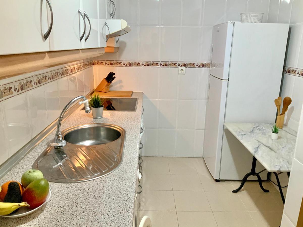 Apartamento De 2 Dormitorios, Gran Terraza, Vistas Al Mar Cerca Playa Carvajal เบนัลมาเดนา ภายนอก รูปภาพ