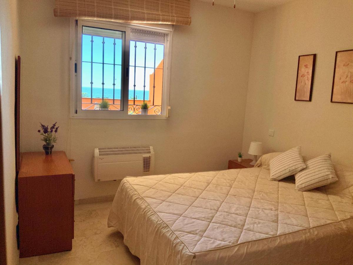 Apartamento De 2 Dormitorios, Gran Terraza, Vistas Al Mar Cerca Playa Carvajal เบนัลมาเดนา ภายนอก รูปภาพ
