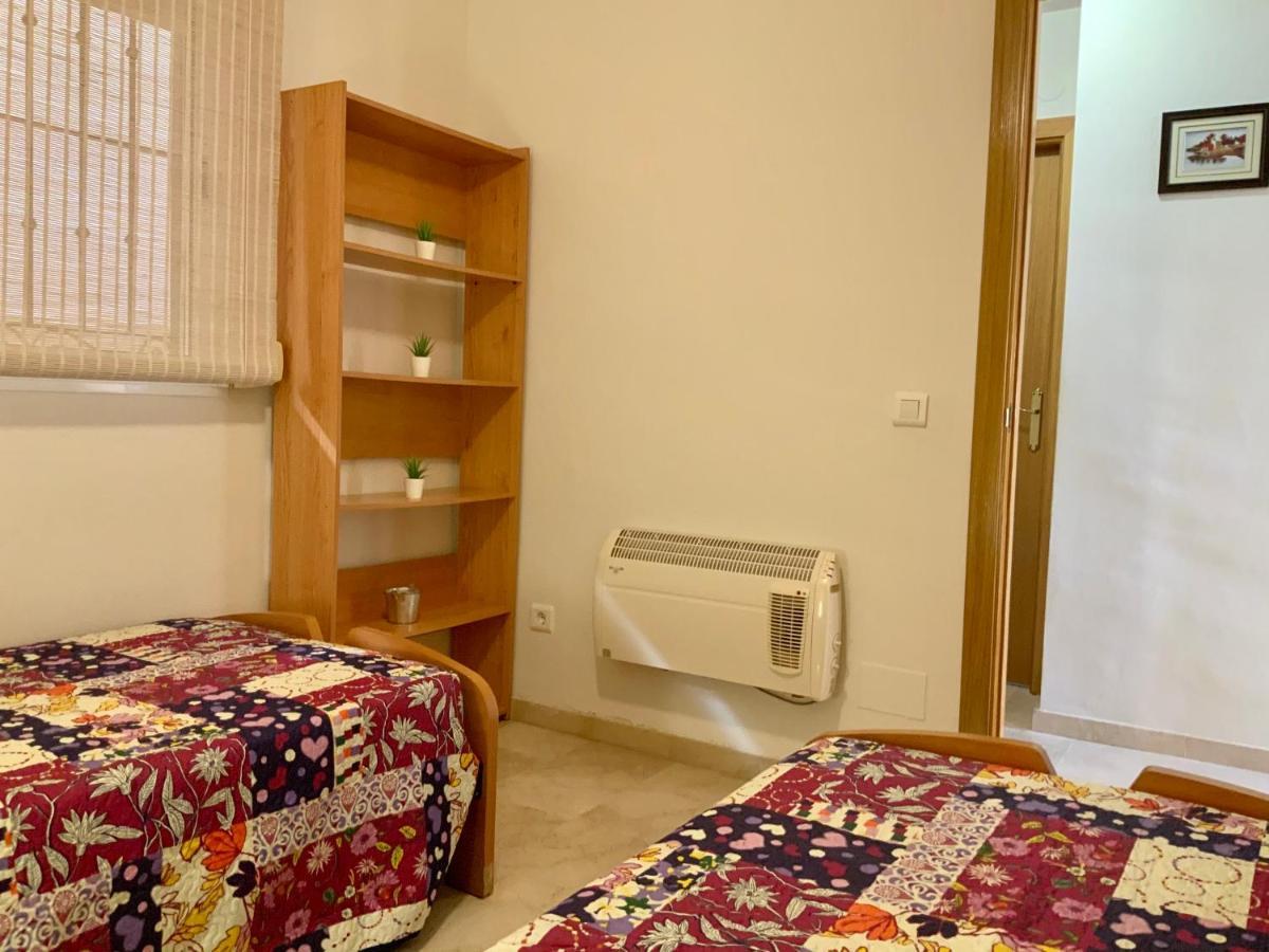 Apartamento De 2 Dormitorios, Gran Terraza, Vistas Al Mar Cerca Playa Carvajal เบนัลมาเดนา ภายนอก รูปภาพ