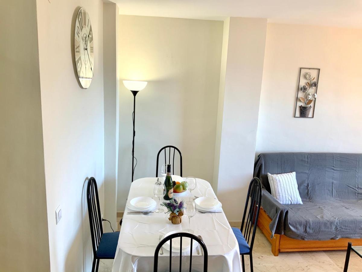 Apartamento De 2 Dormitorios, Gran Terraza, Vistas Al Mar Cerca Playa Carvajal เบนัลมาเดนา ภายนอก รูปภาพ